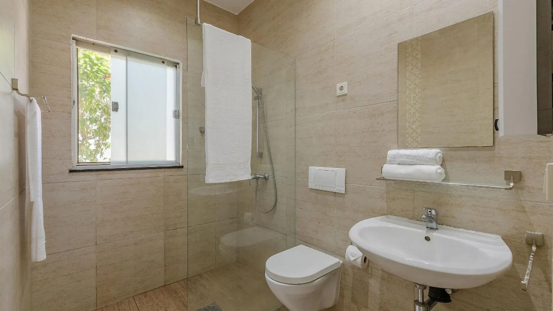 Casa Com Piscina Em Porto Das Dunas By Carpediem Fortaleza  0*, Fortaleza (Ceara) Brazil