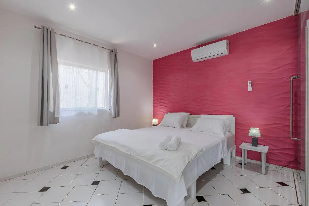 Casa Com Piscina Em Porto Das Dunas By Carpediem Fortaleza  Fortaleza (Ceara)