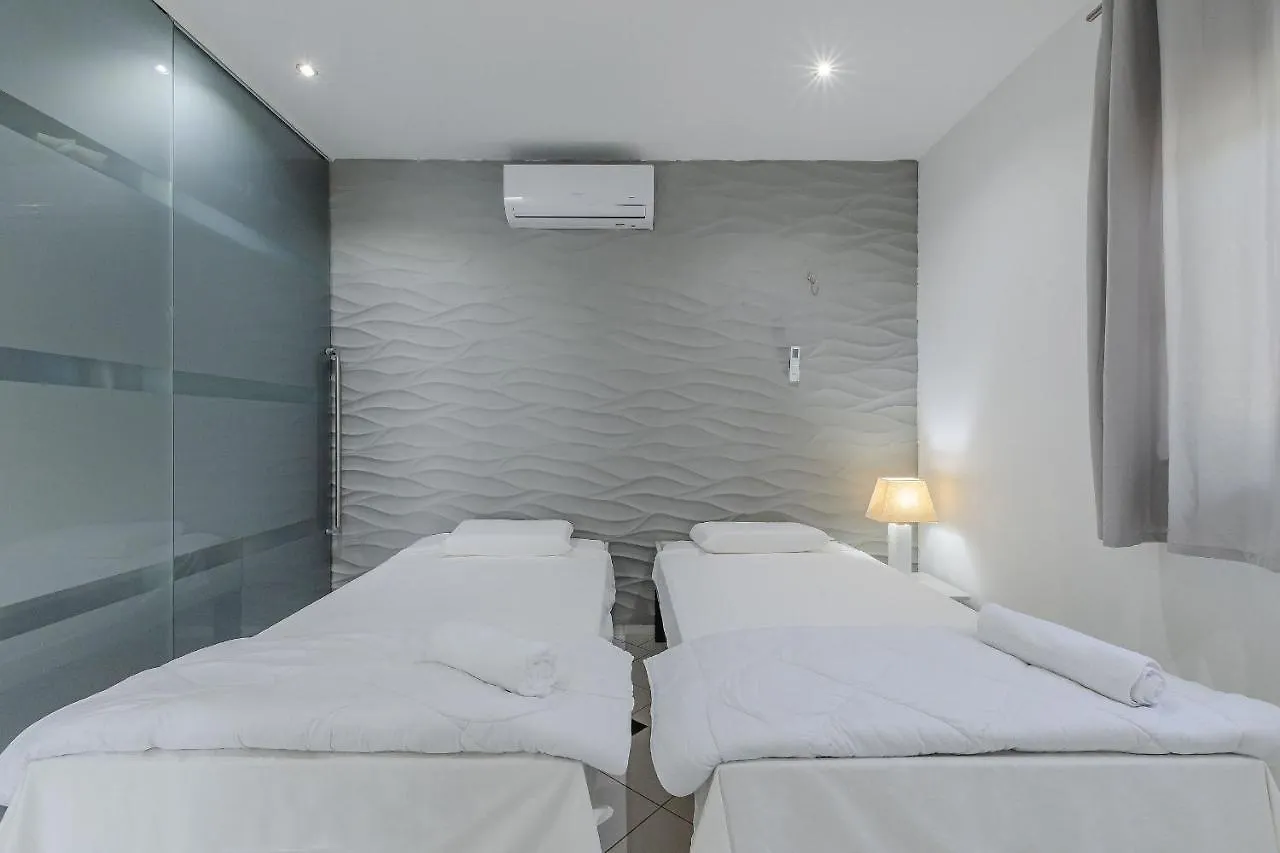 Casa Com Piscina Em Porto Das Dunas By Carpediem Fortaleza