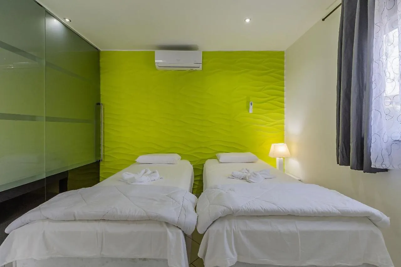Casa Com Piscina Em Porto Das Dunas By Carpediem Fortaleza  Holiday home